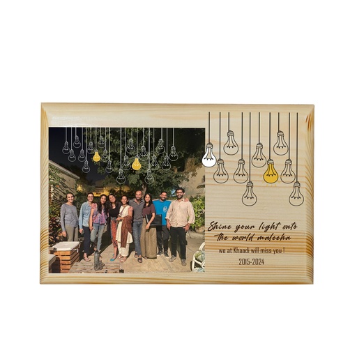 Light Bulb - Wood Plaque